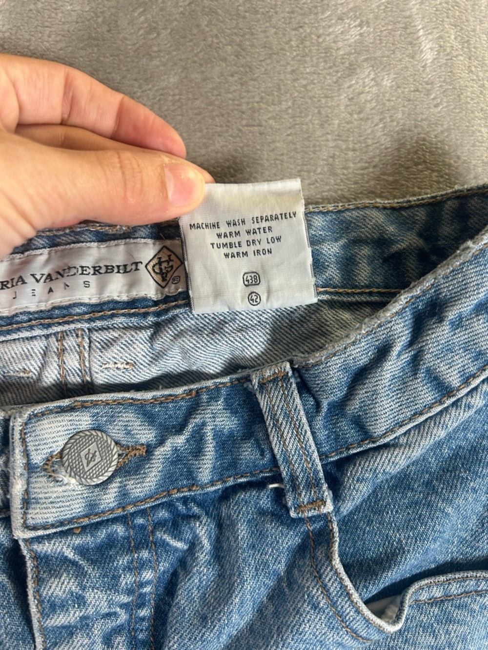 Gloria Vanderbilt High-Rise straight leg Blue Denim Jeans - Picture 5 of 14